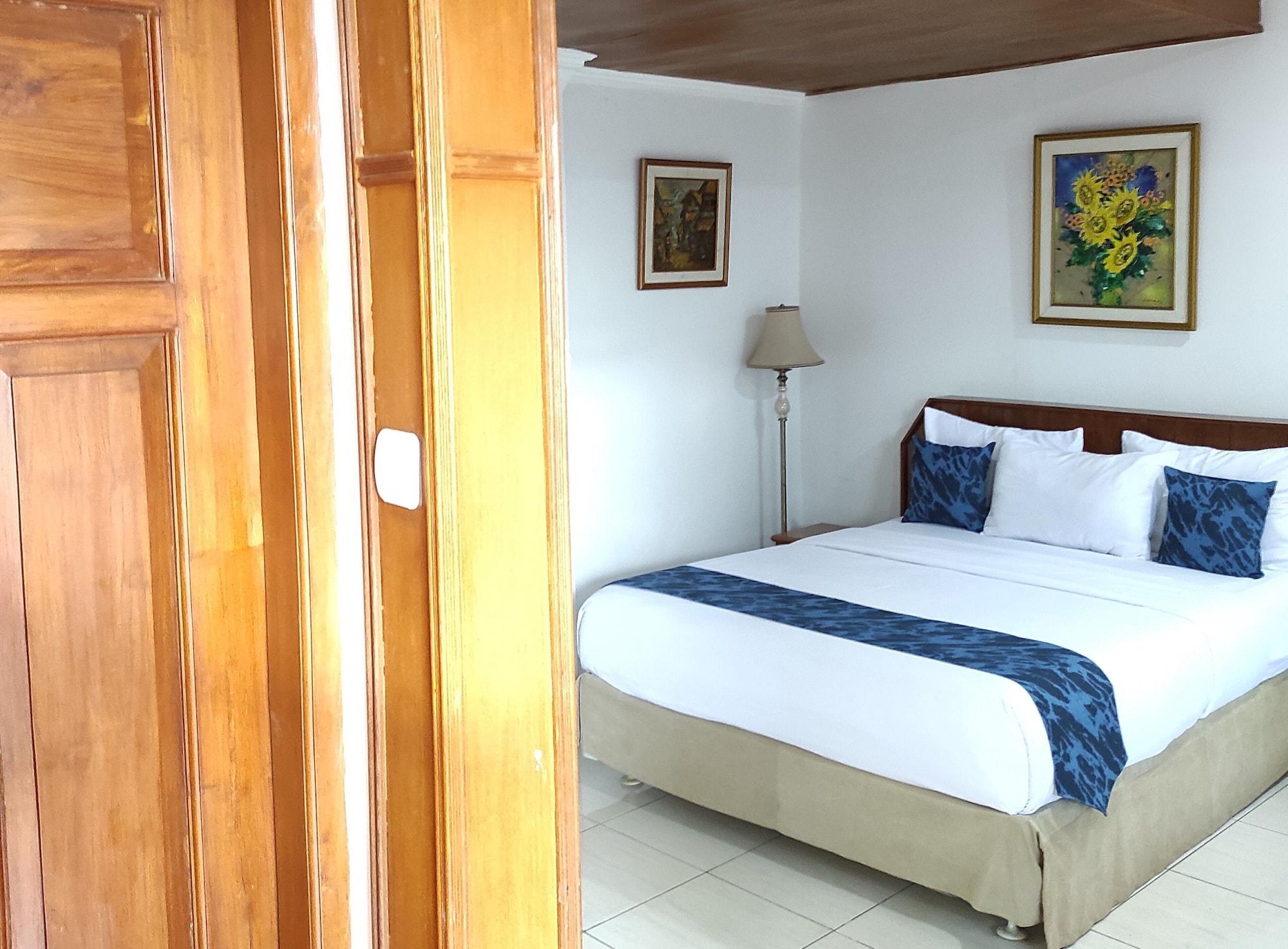 Arwiga Hotel Bandung Exterior photo